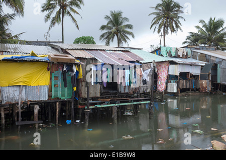 Fishermens capanne a Duong Dong Phu Quoc Island in Vietnam Foto Stock