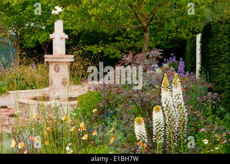 M&G giardino alla RHS Chelsea Flower Show 2014, progettato da Cleve West e vincitore di una medaglia d oro Foto Stock