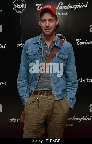 Mayfair, Londra, Regno Unito. 29 Maggio, 2014. Rick Edwards partecipa al lancio di Tonino Lamborghini Antares Smartphone a n. 41 Mayfair il 29 maggio 2014 a Londra, Inghilterra. Credito: Vedere Li/Alamy Live News Foto Stock