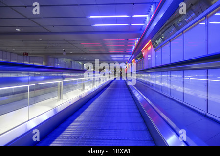 Laufband am terminale 1, Flughafen München, Bayern, Deutschland, Europa Foto Stock