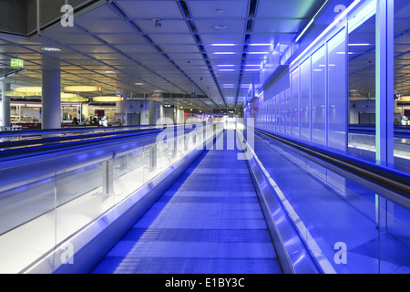 Laufband am terminale 1, Flughafen München, Bayern, Deutschland, Europa Foto Stock