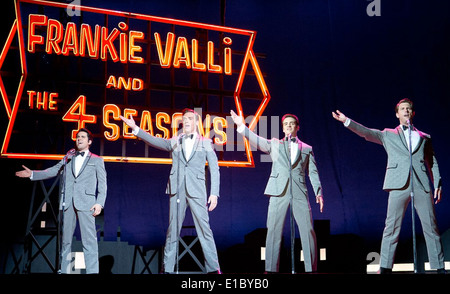 JERSEY BOYS 2014 Warner Bros film con John Lloyd Young, Vincent Piazza, Erich Bergen, Michael Lomenda Foto Stock