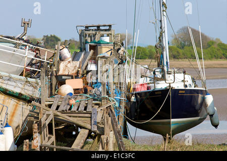 Piccole imbarcazioni su Skippool Creek,Fiume Wyre, Foto Stock