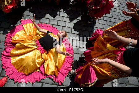 Praga, Repubblica Ceca. Il 30 maggio 2014. Il World Roma festival Khamoro, Praga, Repubblica Ceca il 30 maggio 2014. (CTK foto/Michal Kamaryt/Alamy Live News) Foto Stock