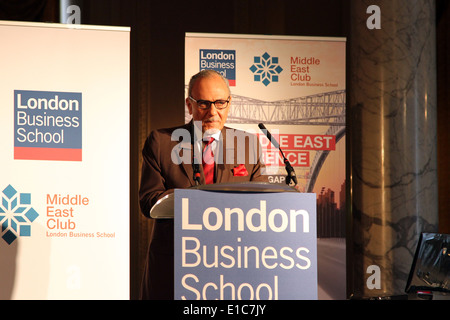 Arabia Saudita Principe Turki al Faisal dà un discorso presso la London Business School del XII Medio Oriente Conferenza. Foto Stock