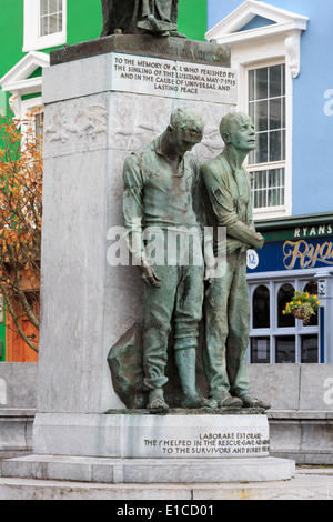 Luisitania Peace Memorial, cittadina di Cobh, nella contea di Cork, munster, irlanda, Europa Foto Stock