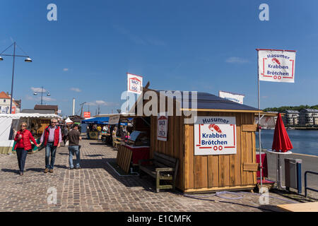 Flensburg, Germania. Il 30 maggio 2014. Impressioni del primo giorno del Rum Regatta 2014 Flensburg, prese a Flensburg, Schleswig-Holstein, Germania settentrionale Credito: Björn Deutschmann/Alamy Live News Foto Stock