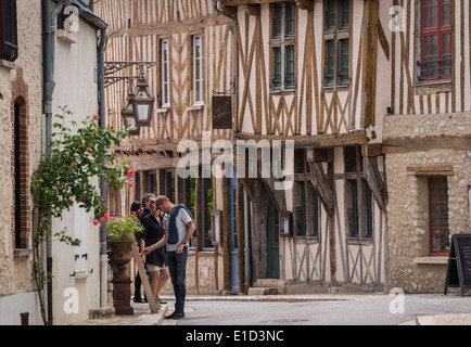 Edifici con travi in legno nel Patrimonio Mondiale UNESCO città di Provins, Francia Foto Stock