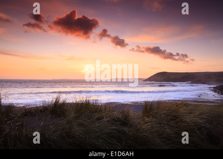 Manorbier Pembrokeshire nel Galles al tramonto Foto Stock