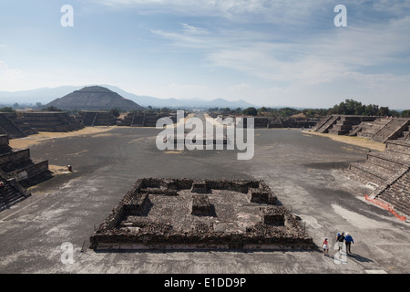 Vista aerea del Plaza della luna di Teotihuacan - San Juan Teotihuacán, Stato del Messico, Messico Foto Stock