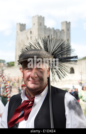 Uno spazzacamino presso Rochester spazza Festival 2014, Kent, Inghilterra Foto Stock