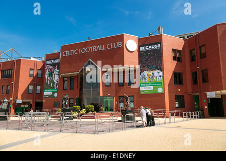 L'ingresso principale al Celtic Park di Glasgow Foto Stock