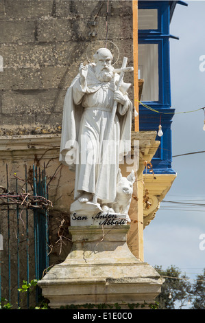 Mdina città murata, san anton, statua; Malta, l'Europa. Foto Stock