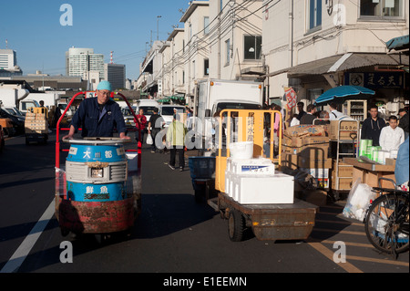 Tokyo Giappone 2014 - Tsukiji centrale mercato all'ingrosso Foto Stock