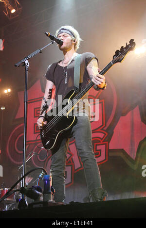 Liverpool, Regno Unito. 31 Maggio, 2014. Lawson eseguire al Girlguiding grande concerto presso la Liverpool Echo Arena il 31 maggio 2014 Foto di Keith Mayhew Credito: KEITH MAYHEW/Alamy Live News Foto Stock