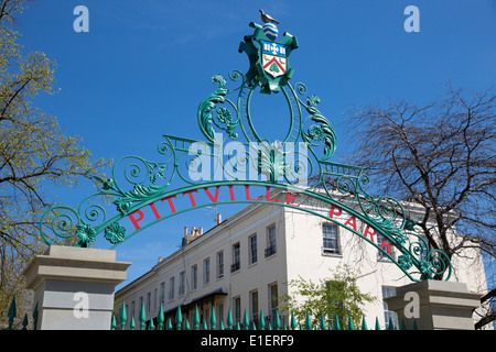 Pittville Park gate Foto Stock