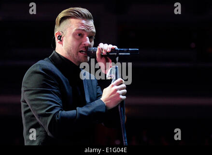 Praga, Repubblica Ceca. 03 Giugno, 2014. Noi cantante Justin Timberlake esegue durante un concerto a Praga, nella Repubblica Ceca il 3 giugno 2014. Credito: Michal Krumphanzl/CTK/Alamy Live News Foto Stock