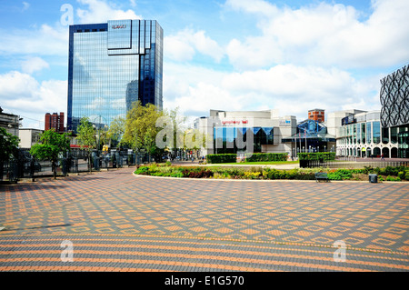 Vista della Piazza del Centenario compresa la ICC, Symphony Hall, Repertory Theatre e la Biblioteca di Birmingham, Birmingham, Regno Unito. Foto Stock