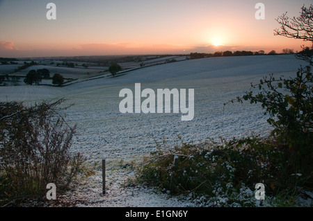 Inverno alba alla testa Dorket vicino Arnold nel Nottinghamshire, England Regno Unito Foto Stock