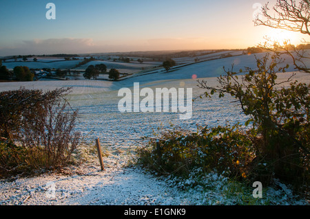 Inverno alba alla testa Dorket vicino Arnold nel Nottinghamshire, England Regno Unito Foto Stock