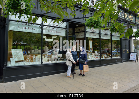 Bettys cafe sale da tè, Ilkley, West Yorkshire, Inghilterra, Regno Unito Foto Stock