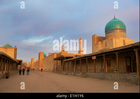 Uzbekistan Bukhara, patrimonio mondiale dell'Unesco, la moschea Kalon Foto Stock