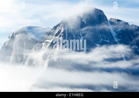 In montagna Buchan golfo, Isola Baffin, Canada Foto Stock