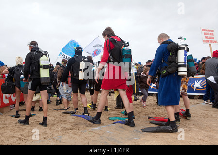 Polar Bear club spiaggia di Ostenda Foto Stock