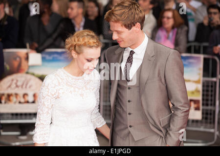 BFI Southbank, Riverside, Londra, Regno Unito. 05 giugno 2014. Sarah Gadon e Tom Felton arriva in anticipo del Regno Unito Premiere del film Belle Amma Asante al BFI Southbank, Riverside, Londra, Regno Unito. Credito: Richard Soans/Alamy Live News Foto Stock