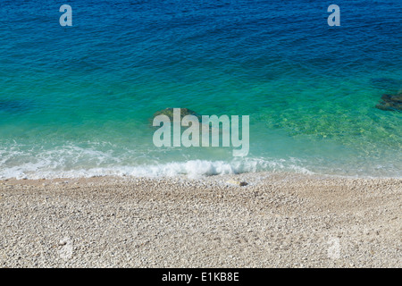 Vista della spiaggia delle Hawaii a Pula, Croazia Foto Stock