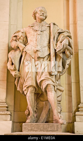 Vienna - statua di Peter Paurl Rubens sulla facciata del museo d'arte viennese di Viktor Tilgner (1879 - 1882). Foto Stock