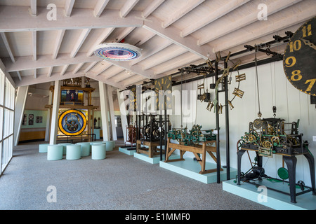 Collezione di orologi da torre e un orologio astronomico a Klok & Peel (Bell e natura) Museum di Asten nei Paesi Bassi Foto Stock