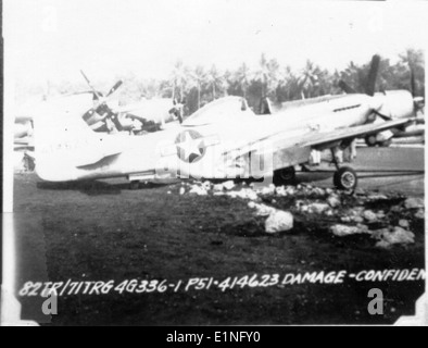Questa fotografia fa parte della Charles M. Daniels Collection, che mostra momenti significativi nella storia dell'aviazione. La collezione include immagini preziose di aerei, test di volo e pionieri dell'aviazione, preservando le pietre miliari nel primo sviluppo dell'aviazione. Foto Stock