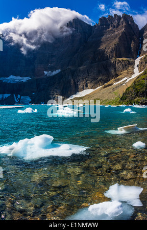 Iceberg sul lago Iceberg, molti ghiacciaio, il Glacier National Park Montana USA Foto Stock