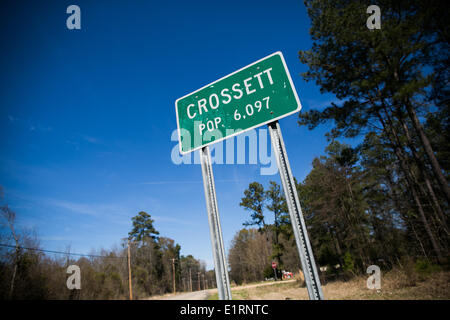 Crossett, Arkansas, Stati Uniti d'America. 16 Mar, 2013. Crossett, Arkansas è a casa la Georgia-Pacific carta e legno compensato un impianto che utilizza una grande quantità di comunità circostante. Molti nella zona incolpare l'impianto per i gravi problemi di salute i residenti sono rivolti. © Nicolaus Czarnecki/ZUMAPRESS.com/Alamy Live News Foto Stock