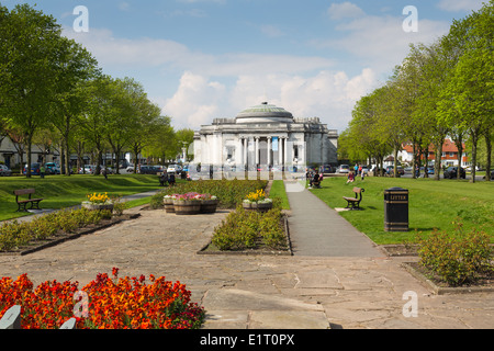 Case e giardini nel centro storico Port Sunlight Garden Village. Foto Stock