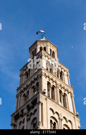 L'esterno del campanile della cattedrale di San Domnio in split croazia Foto Stock