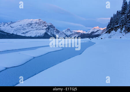 In alto lago Kananaskis, Kananaskis Country, Alberta, Canada Foto Stock