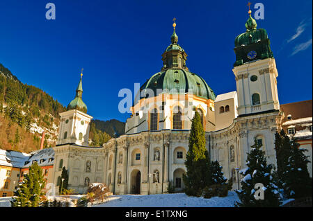 L'abbazia di Ettal in inverno nella Baviera meridionale vicino a Garmisch Partenkirchen, Germania, Europa. Foto Stock