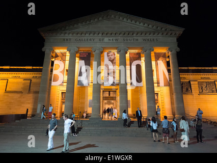 Galleria d'arte del Nuovo Galles del Sud di notte a Sydney in Australia Foto Stock