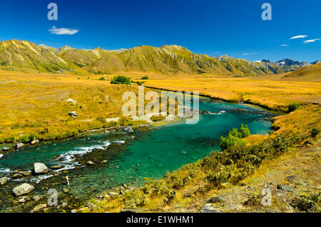 Ahuriri Fiume Isola del Sud della Nuova Zelanda di pesca alla trota Foto Stock