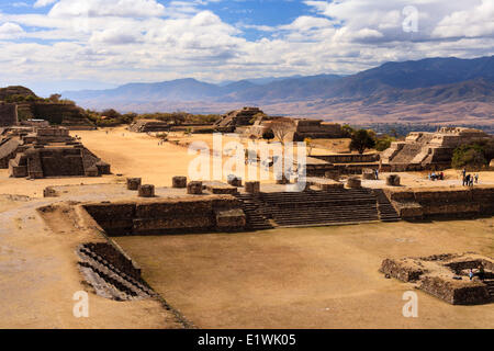 Monte Alban sito archeologico, Oaxaca, Messico. Foto Stock