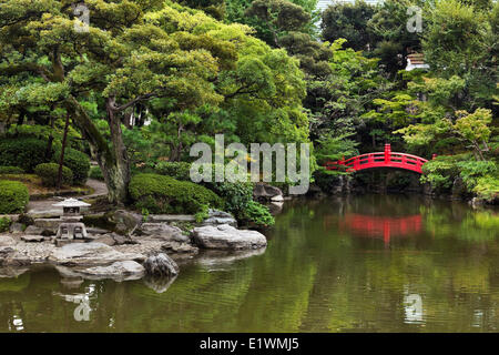 Teien Kyu-Yasuda è un periodo Meiji giardino nel quartiere Ryogoku Tokyo, in Giappone. Foto Stock