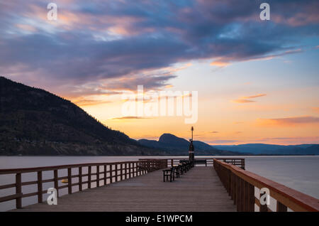 Tramonto sul lago Okanagan , Penticton, British Columbia, Canada. Foto Stock