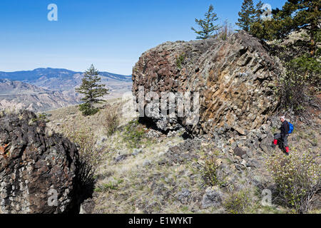 La British Columbia, Canada, BC praterie, escursionismo, massi vulcanici, bombe di lava, basalto, Foto Stock