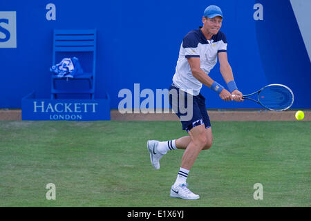 Londra, Regno Unito. Decimo Giugno, 2014. Tomas BERDYCH della Repubblica ceca in azione contro James Duckworth di Australia durante gli uomini single match day due Aegon i campionati di Tennis Tournament Regine Club di Londra, Regno Unito. Credit: Azione Plus immagini di sport/Alamy Live News Foto Stock