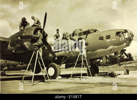 Bomba 487th gruppo B-17 Foto Stock