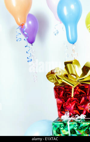 Doni e palloncini Foto Stock