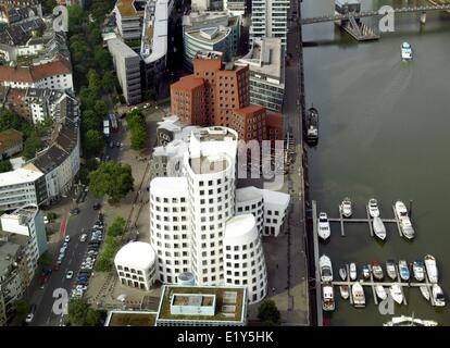 Duesseldorf mediahafen Harbour Foto Stock