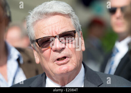 Oslo, Norvegia. 12 Giugno, 2014. Il Presidente tedesco Joachim Gauck assiste il Youngwood Music Festival di Oslo, Norvegia, 12 giugno 2014. Gauck è in occasione di una visita di quattro giorni per la visita alla Norvegia. Foto: MAURIZIO GAMBARINI/dpa/Alamy Live News Foto Stock